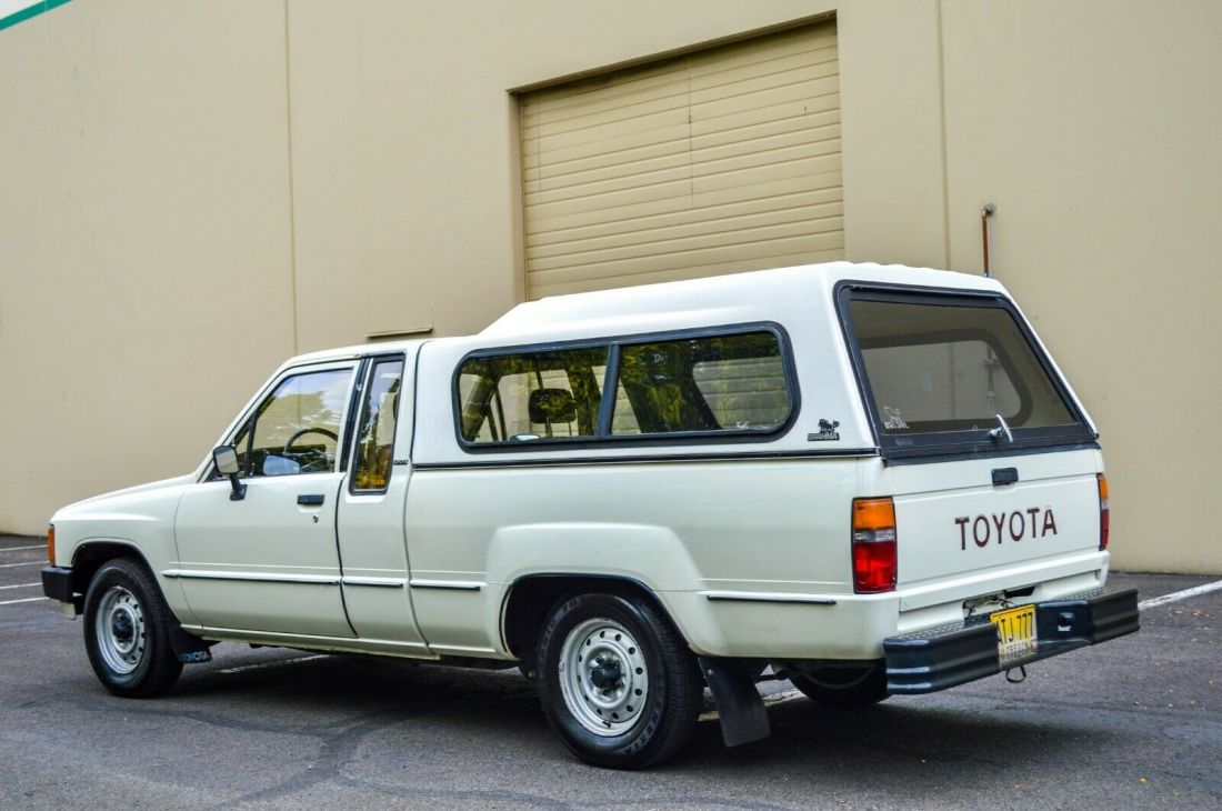 1983 Toyota Pickup ~ 2WD ~ 89K MILES - photo 4