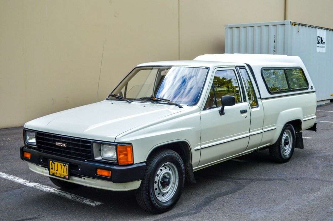 1983 Toyota Pickup ~ 2WD ~ 89K MILES - photo 5