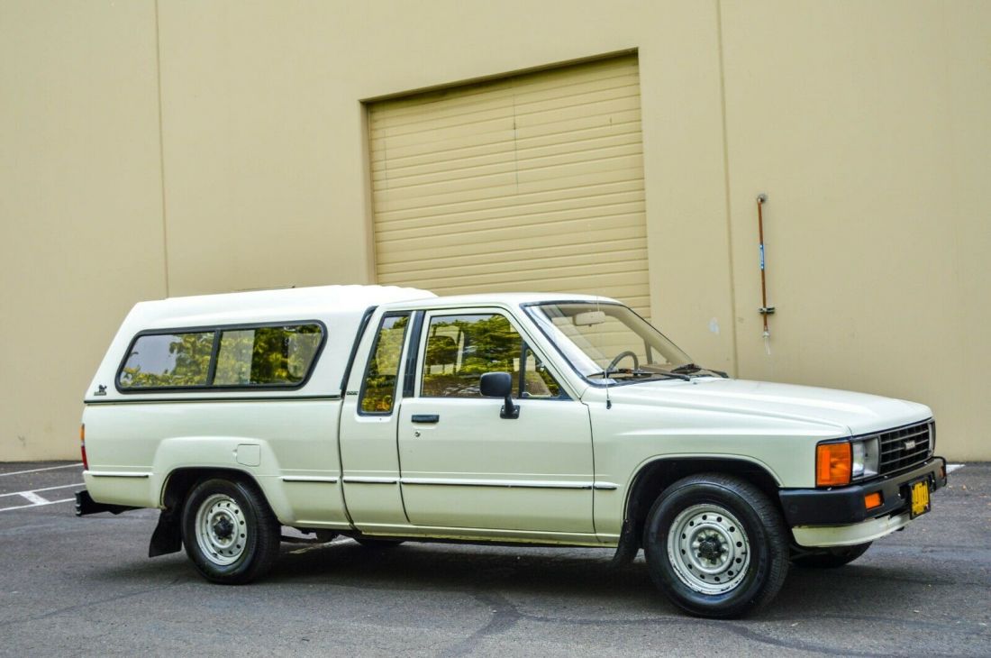 1983 Toyota Pickup ~ 2WD ~ 89K MILES - photo 8