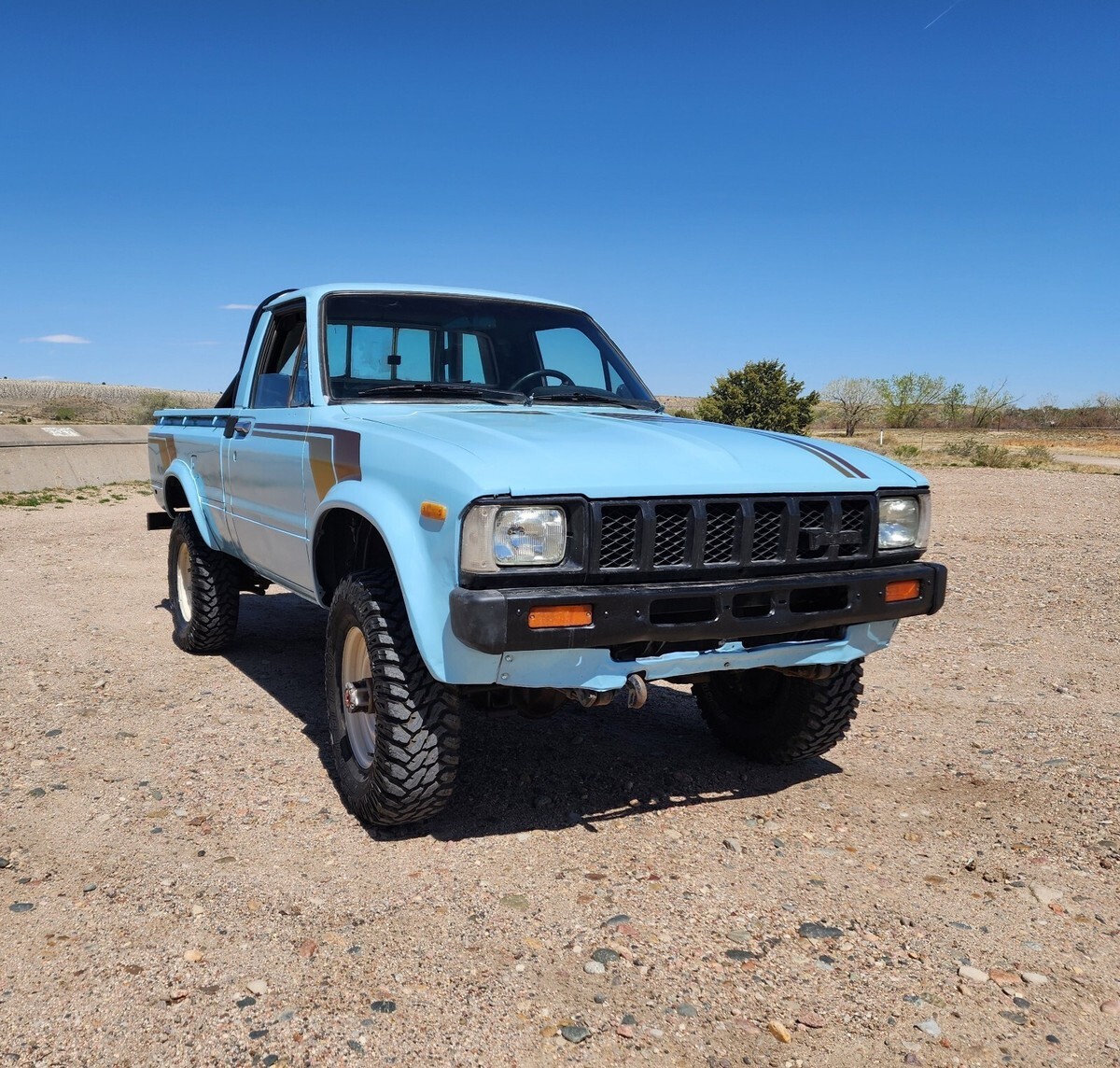 1983 Toyota Pickup RN38 - photo 3