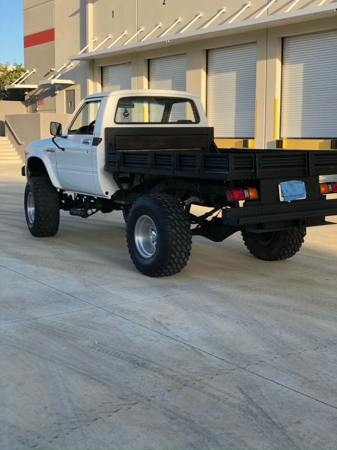 1983 Toyota Pickup SR5 DLX 1/2 TON SHORT BED 4X4 - photo 6