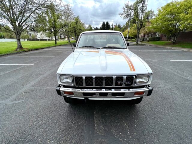 1983 Toyota Pickup - photo 10