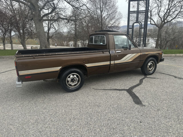 1983 Toyota Pickup 1/2 TON SR5 - photo 9