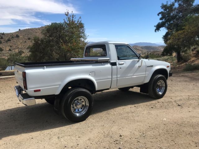 1983 Toyota Pickup pickup - photo 4