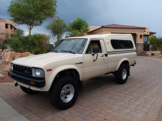 1983 Toyota Truck SR5 - photo 2