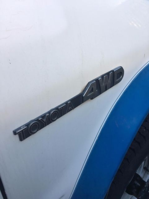 1983 Toyota Tacoma sr5 - photo 13