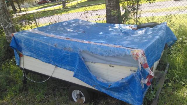 1983 Toyota Tercel Dent in roof - photo 13