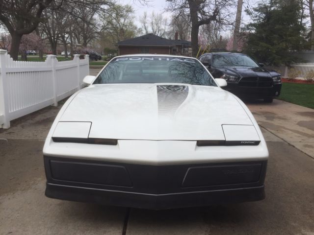 1983 Pontiac Trans Am Coupe - photo 2