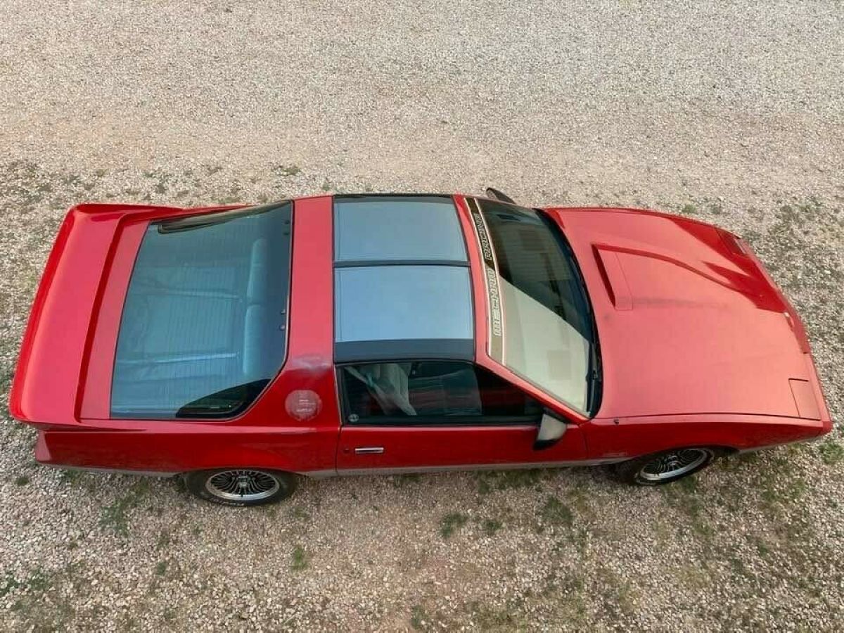 1983 Pontiac Trans Am - photo 10
