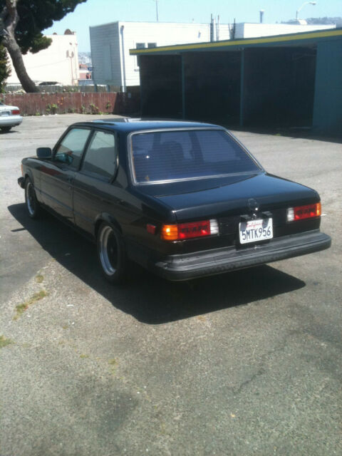 1983 BMW 3-Series - photo 2