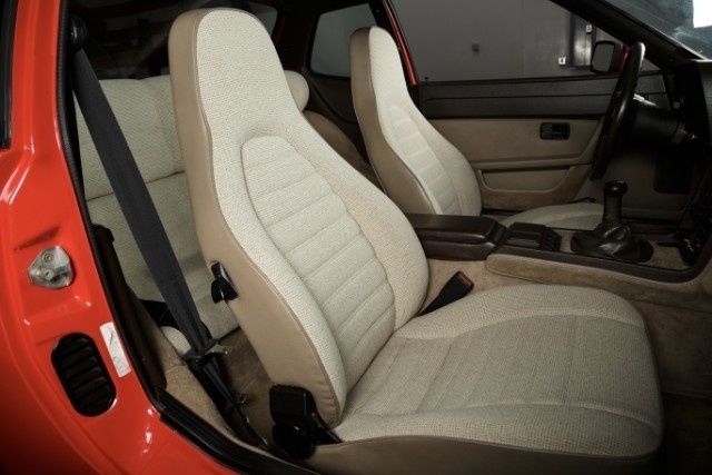 1983 Porsche 944 Base Coupe 2-Door - photo 8
