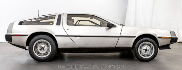 1983 DeLorean DMC-12 - photo 5