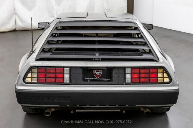 1983 DeLorean DMC-12 - photo 7