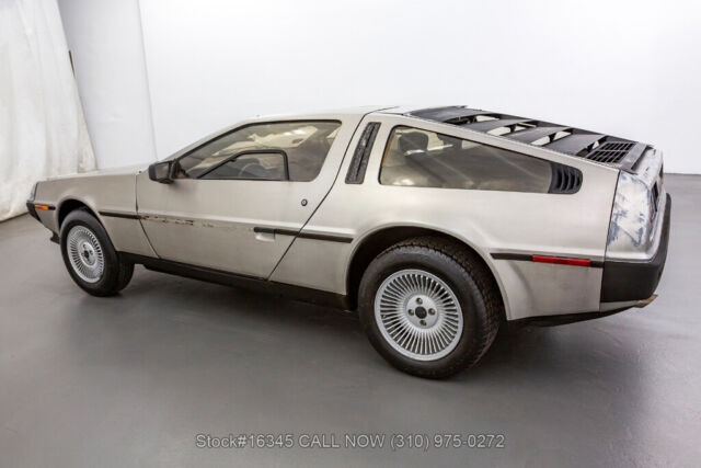 1983 DeLorean DMC-12 - photo 8