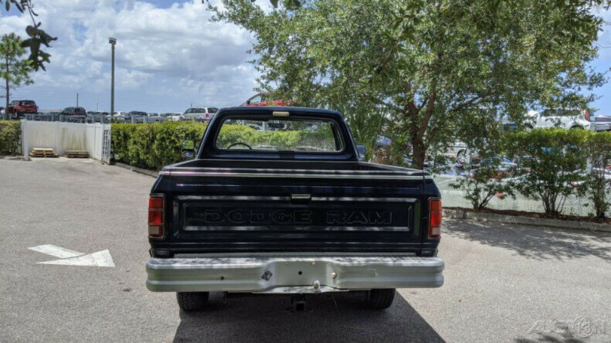 1983 Dodge Ram 1500 - photo 3