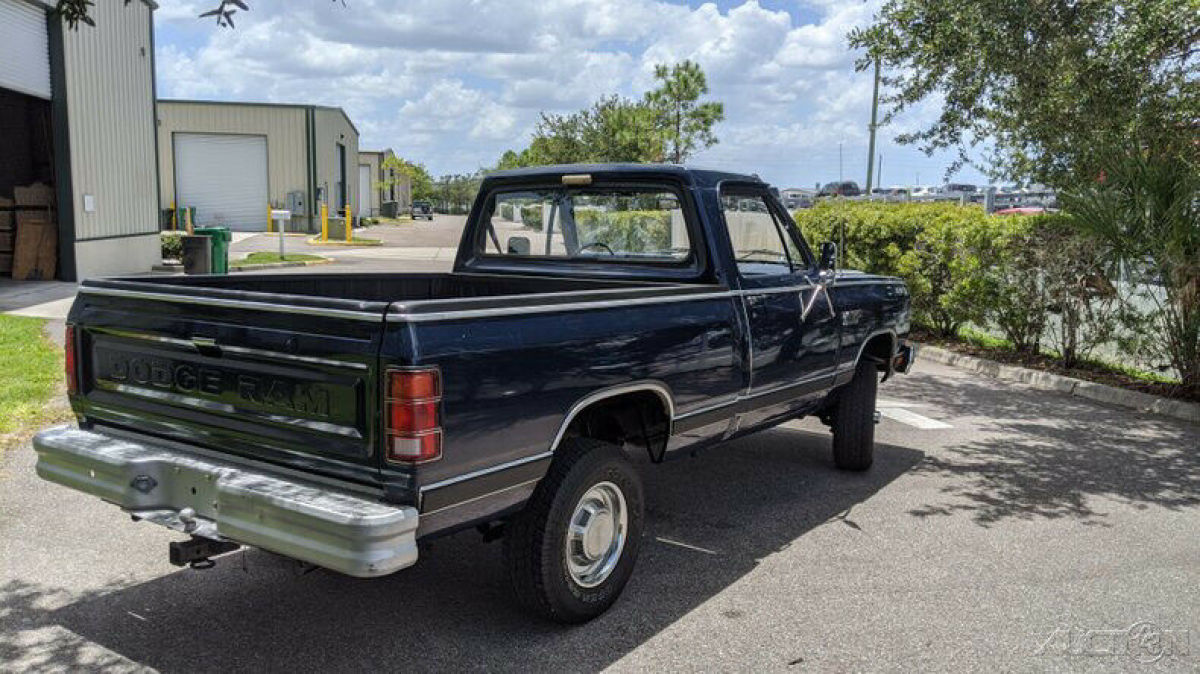 1983 Dodge Ram 1500 - photo 4