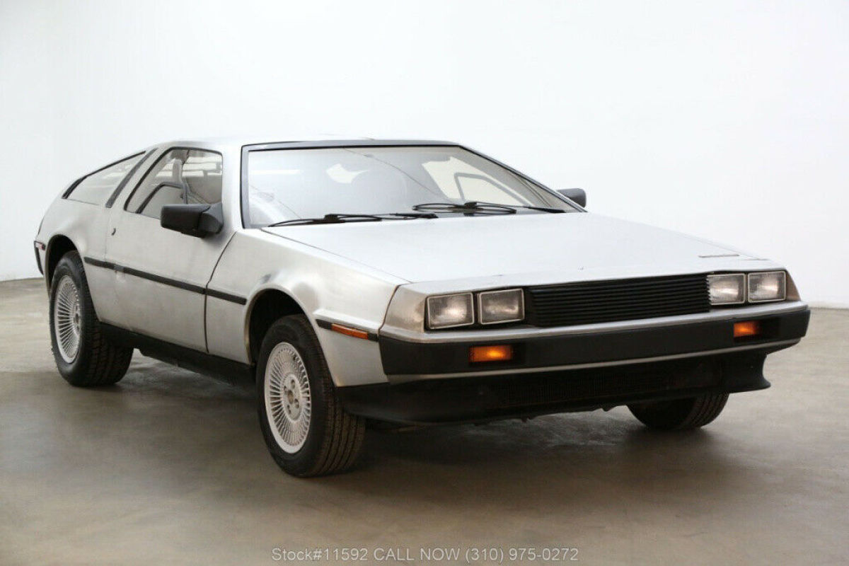 1983 DeLorean DMC-12