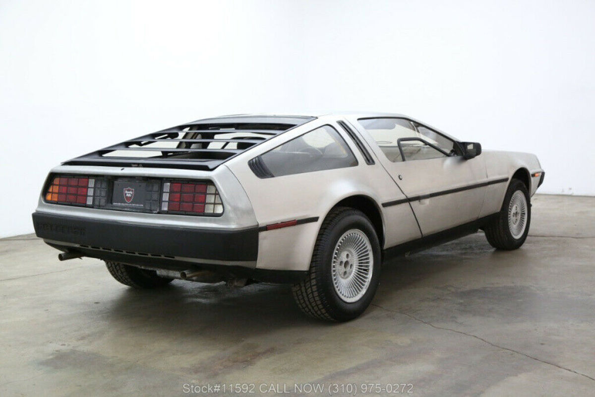 1983 DeLorean DMC-12 - photo 5