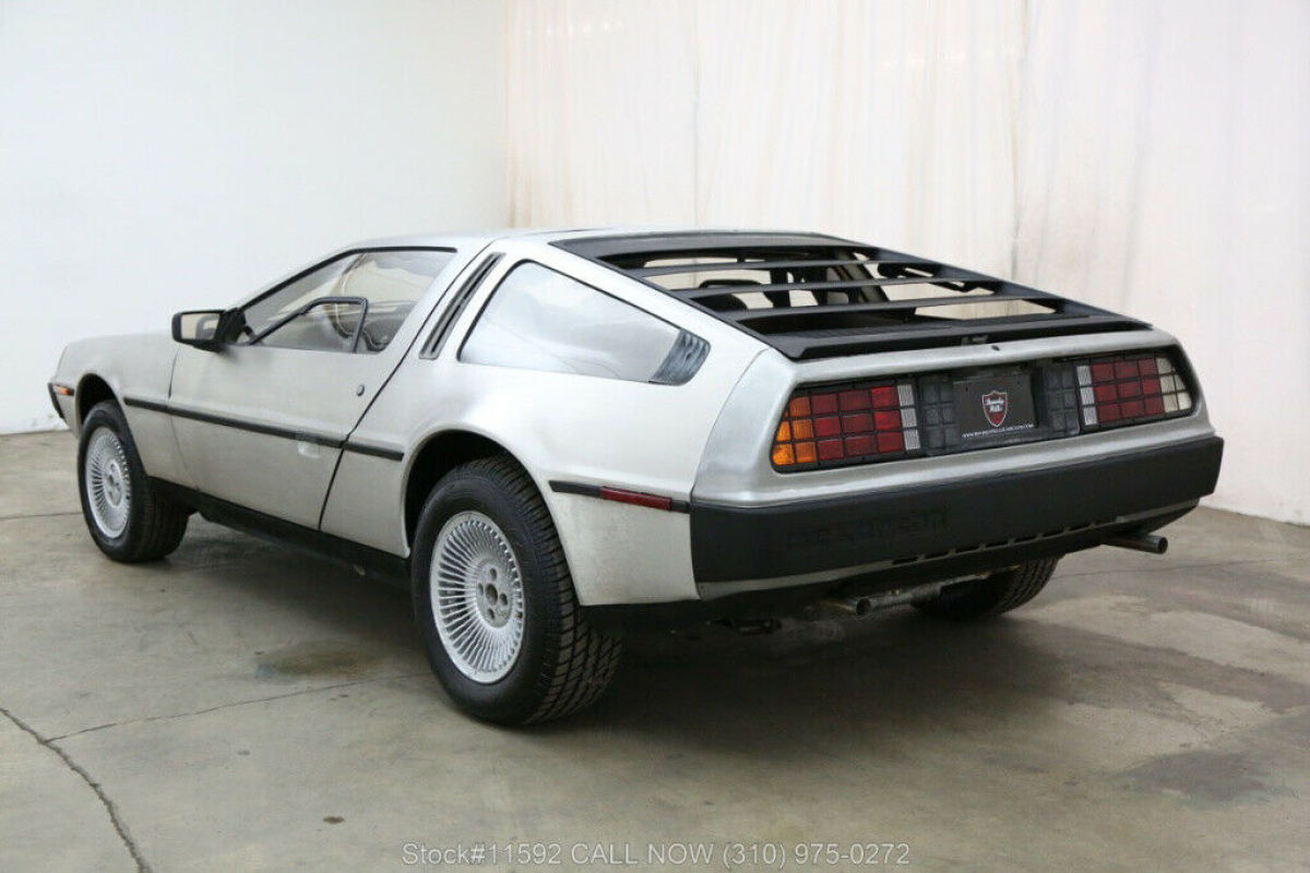 1983 DeLorean DMC-12 - photo 7