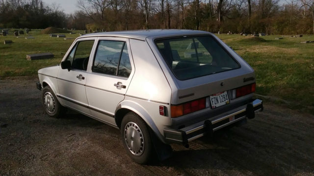 1983 Volkswagen Rabbit LS - photo 4