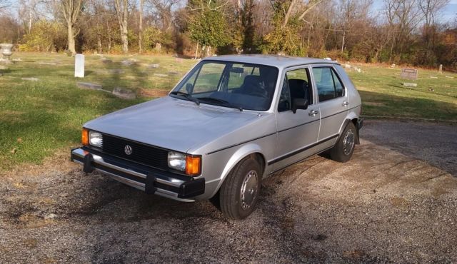 1983 Volkswagen Rabbit LS 1983 Volkswagen Rabbit LS