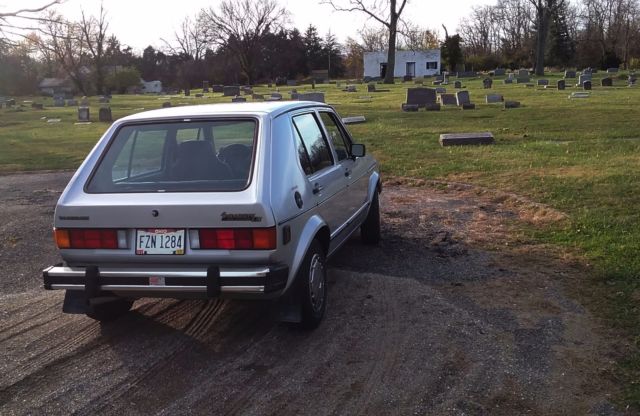 1983 Volkswagen Rabbit LS - photo 4