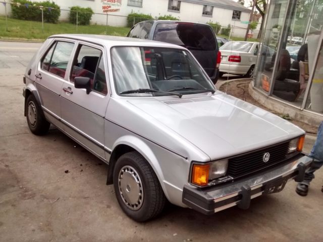1983 Volkswagen Rabbit LS - photo 7
