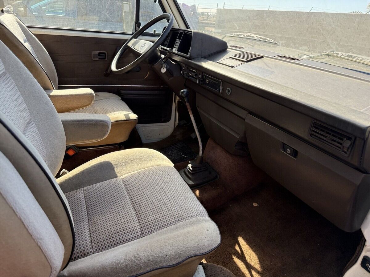 1983 Volkswagen Vanagon BUS - photo 9