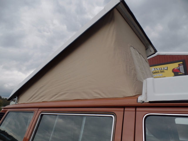 1983 Volkswagen Bus/Vanagon Campmobile Van Camper 3-Door - photo 10