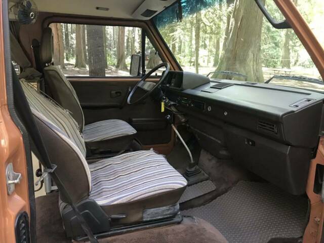 1983 Volkswagen Bus/Vanagon camper - photo 11