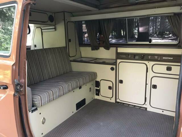1983 Volkswagen Bus/Vanagon camper - photo 8