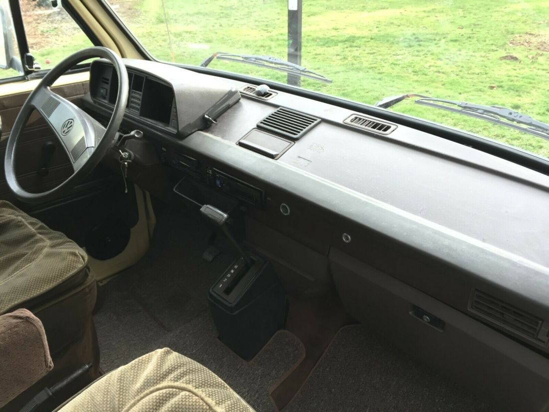 1983 Volkswagen Bus/Vanagon CAMPMOBILE - photo 12