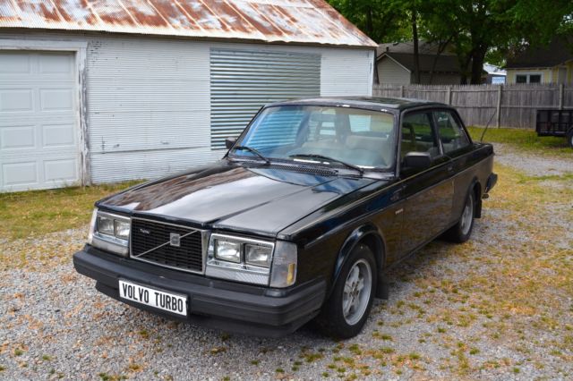 1983 Volvo 240 2 door Turbo 5 speed 1983 Volvo 240