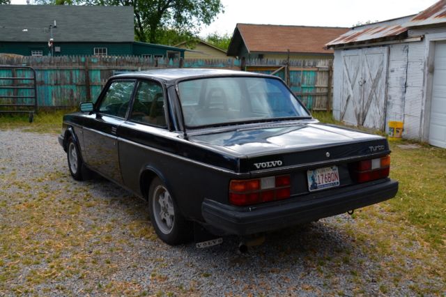 1983 Volvo 240 - photo 6