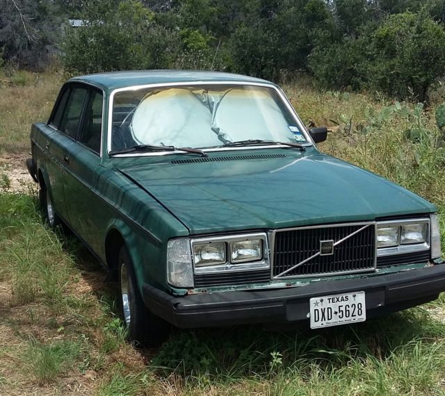 1983 Volvo 240 - photo 2