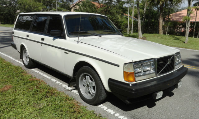 1983 Volvo 240 GLT - photo 6