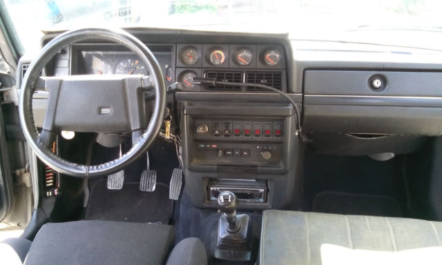 1983 Volvo 240 GLT - photo 4