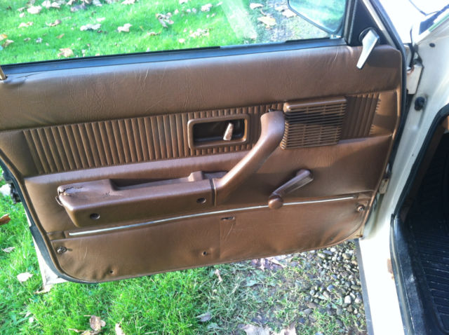 1983 Volvo 240 DL - photo 12