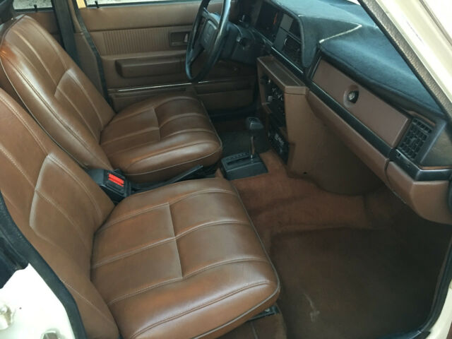 1983 Volvo 240 DL - photo 7