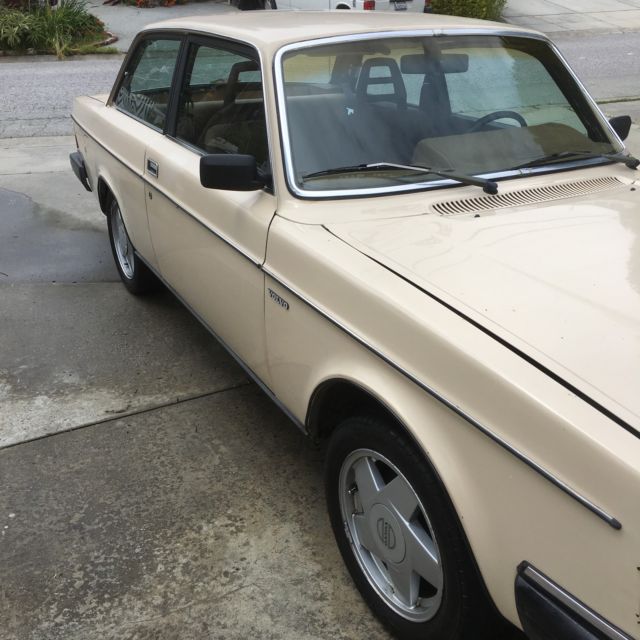 1983 Volvo 242 - photo 4