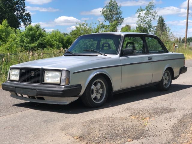 1983 Volvo 242 Turbo Coupe R-Sport International 1983 Volvo 242tic