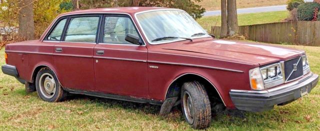 1983 VOLVO 244DL 1983 Volvo 240