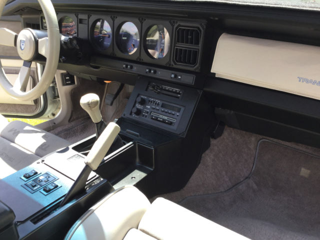 1984 Pontiac Trans Am Anniversary Edition Ricaro - photo 12