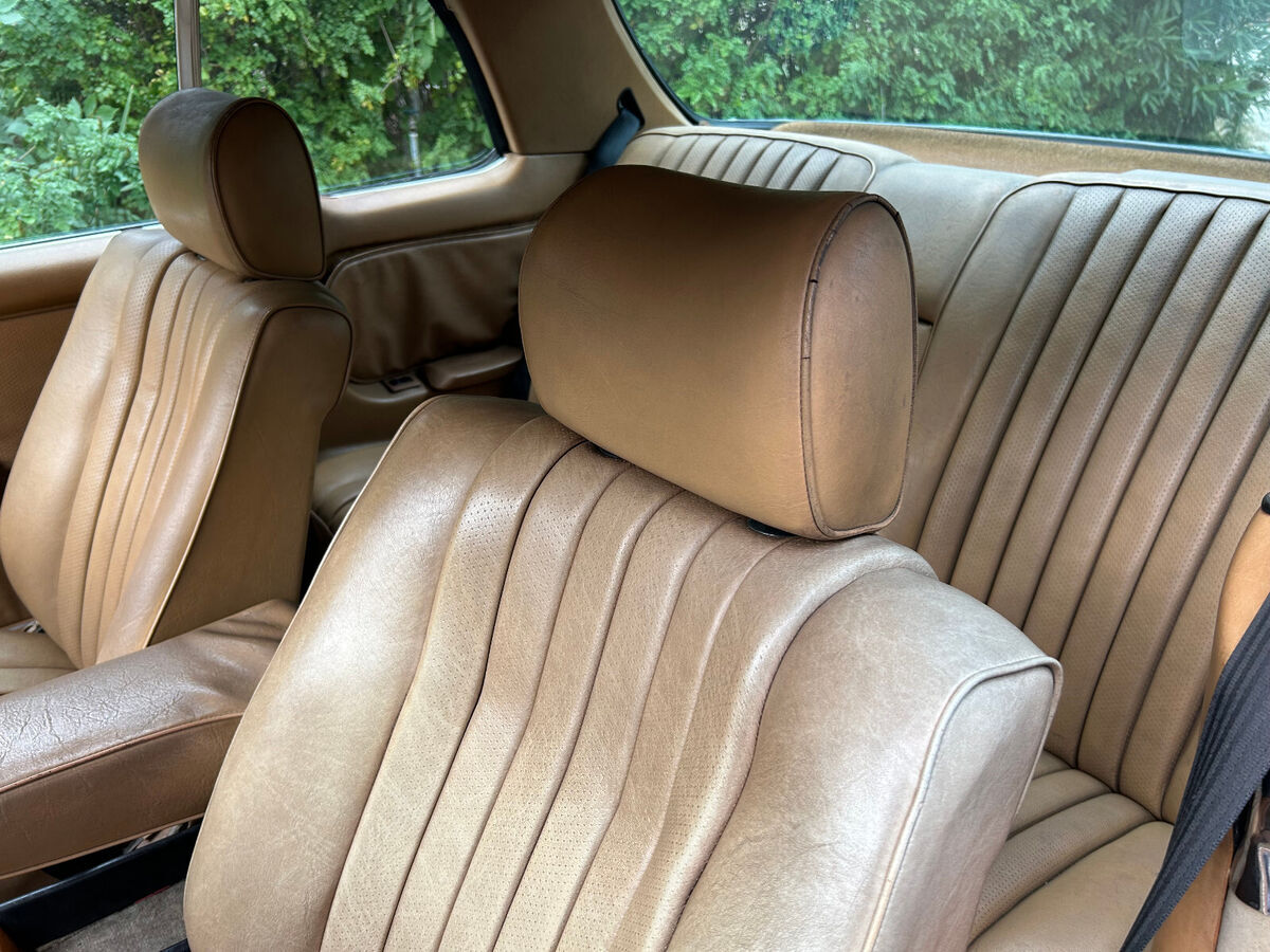1984 Mercedes-Benz 300-Series CDT - photo 13