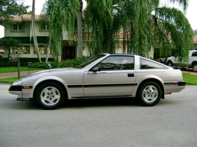 1984 300ZX Turbo 5 spd. - 7000 Orig. Mi. - 100 % Orig.,Showroom New, All Docs. 1984 Nissan 300ZX TURBO