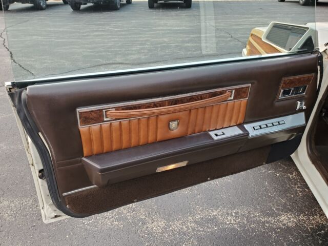 1984 Chrysler LeBaron Convertible Mark Cross - photo 12