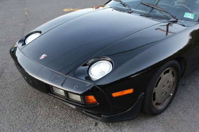 1984 Porsche 928 - photo 7