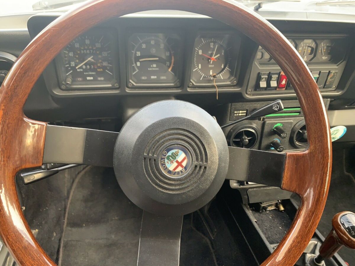 1984 Alfa Romeo GTV-6 V6 2.5 - photo 8