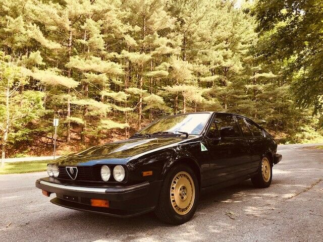 1984 Alfa Romeo GTV6 black on black Runs and Drives good Rare Classic GTV-6 1984 Alfa Romeo GTV