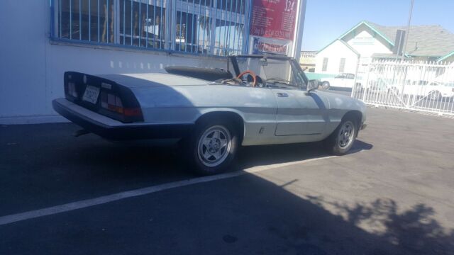1984 Alfa Romeo Spider - photo 2
